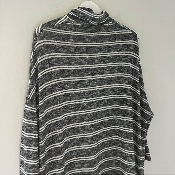Anthropologie Postmark‎ Mock Neck Stripe Lightweight Sweater Grey White Small - Picture 5 of 9